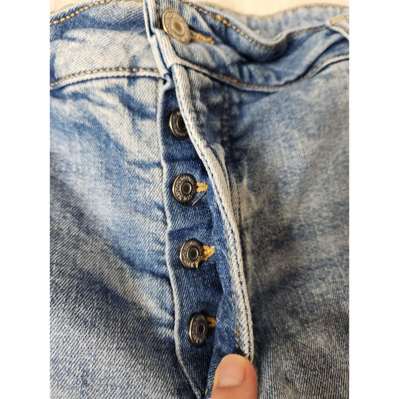 Old Navy Women's High-Waisted Button-Fly OG Straight Cuffed Jean Shorts Size 20 - Picture 5 of 8